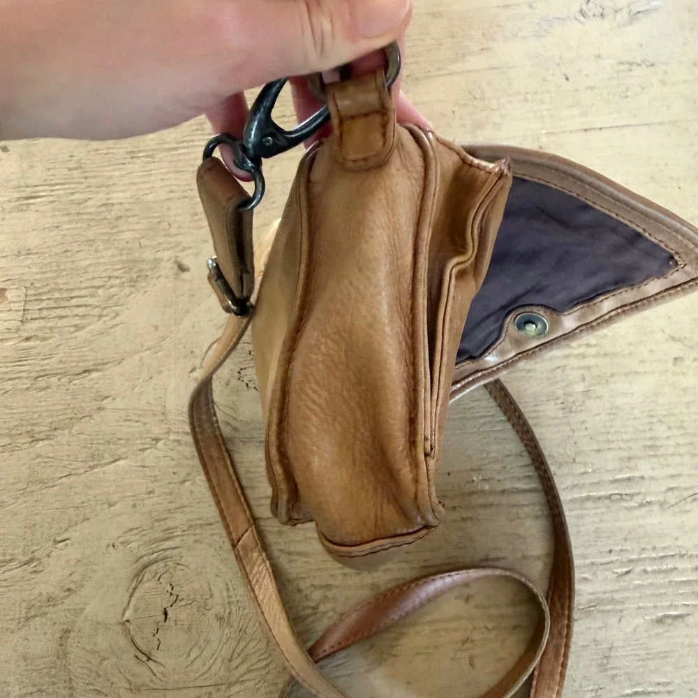 Trades of‎ Hope Cognac Brown Woven Leather Crossbody Messenger Bag Boho